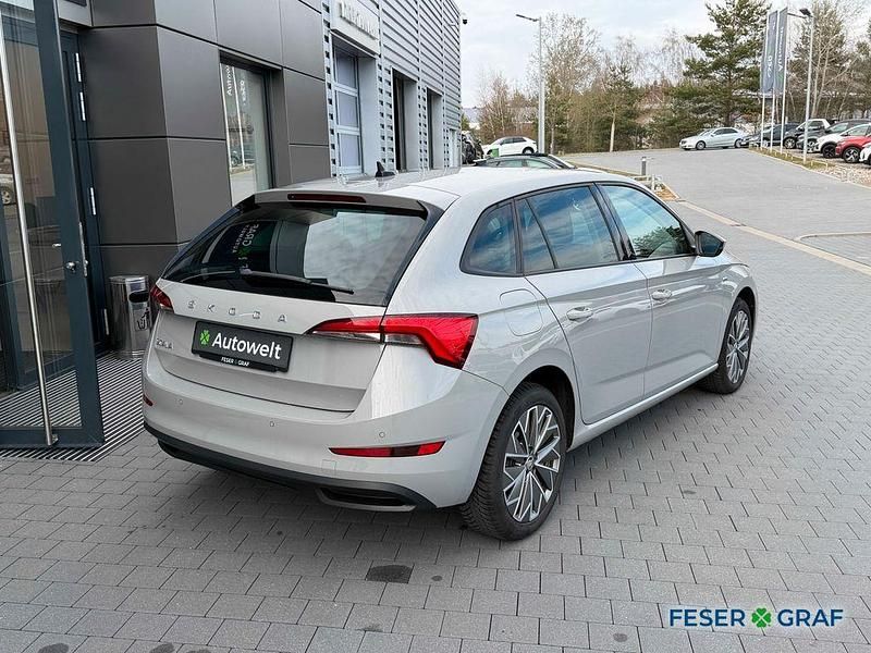 Gebraucht Skoda Scala 95 PS (69 kW) 2021 Stahlgrau Kleinwagen