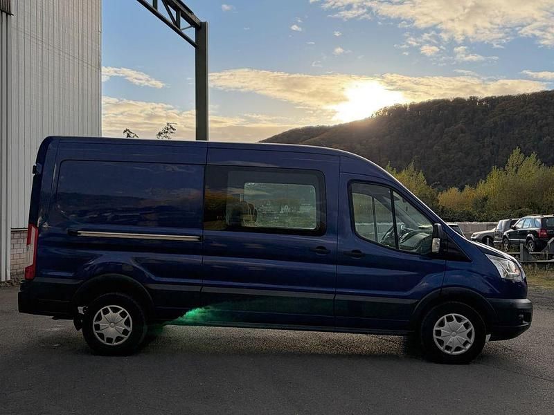 Gebraucht Ford Transit 131 PS (96 kW) 2018 Blau Limousine