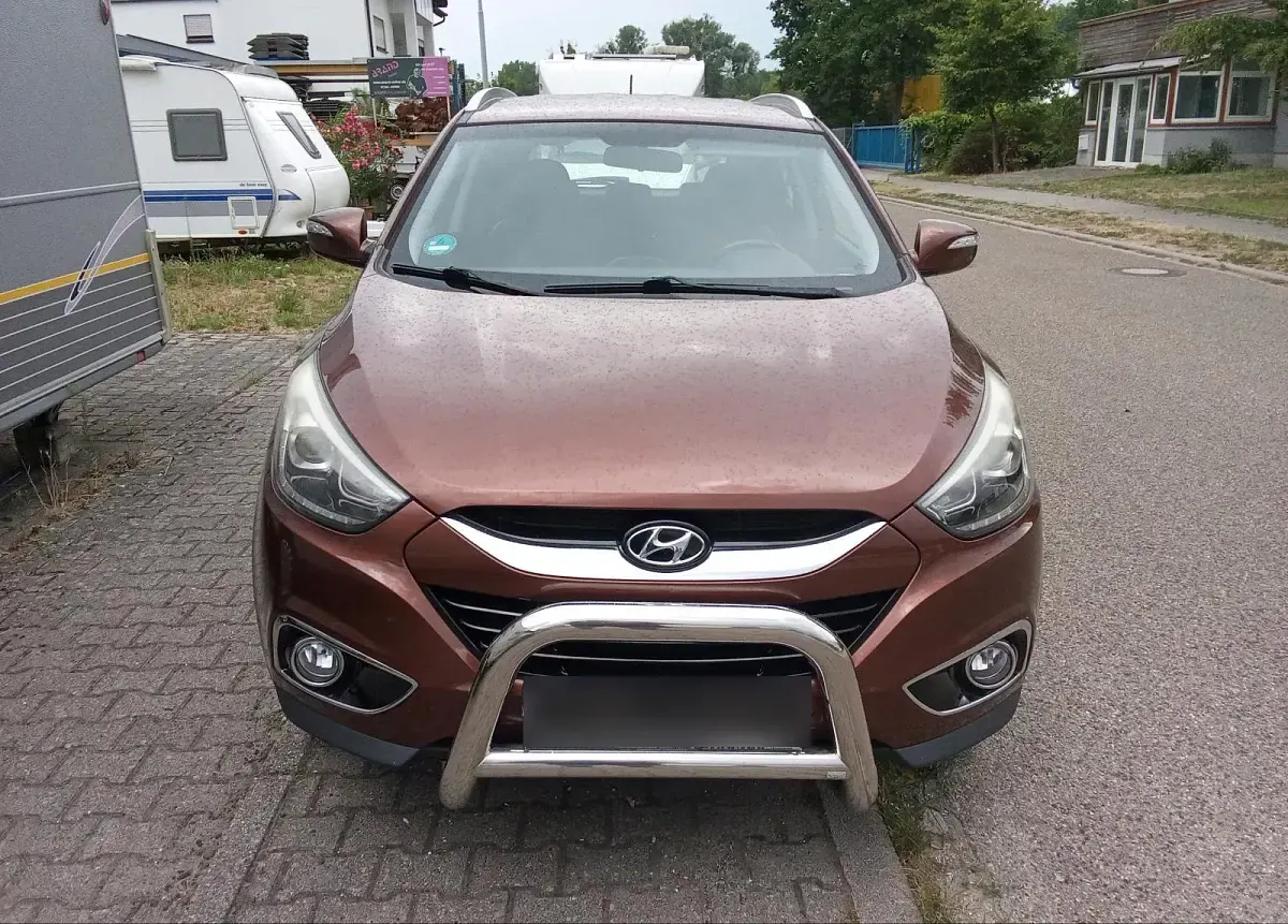 Gebraucht Hyundai ix35 Edition 135 PS (99 kW) 2013 Braun SUV