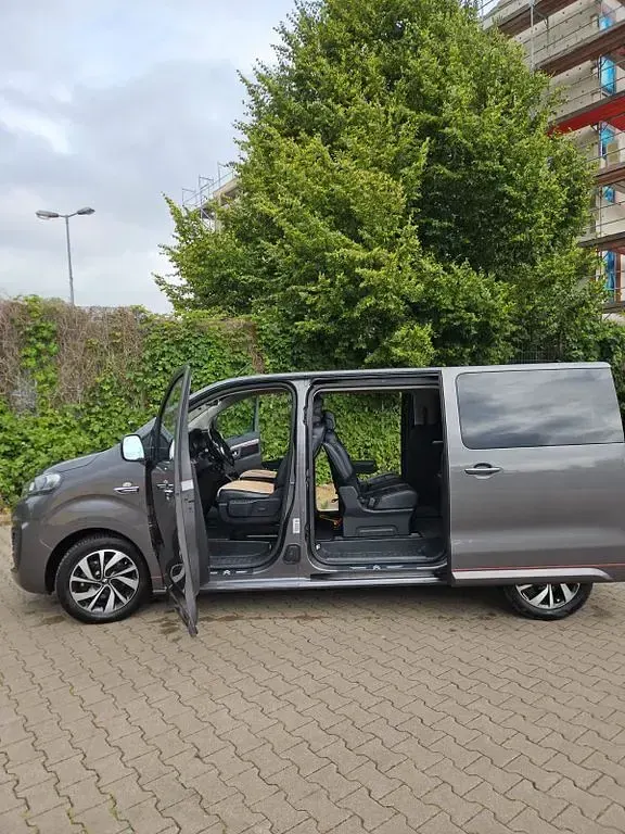 Gebraucht Citroën Spacetourer 177 PS (130 kW) 2017 Schwarz Van / Kleinbus