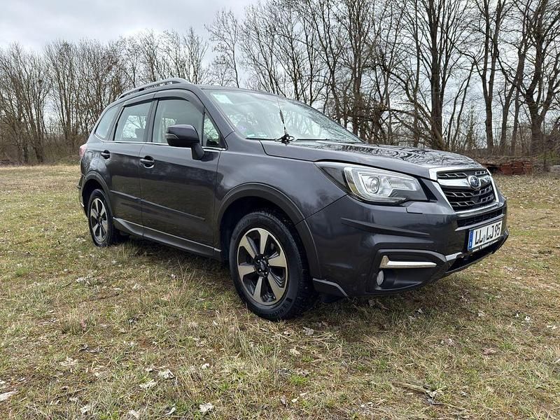 Gebraucht Subaru Forester 150 PS (110 kW) 2017 Grau SUV