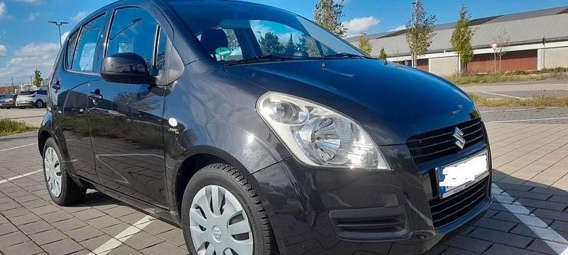 Schwarz Gebraucht 2011 Suzuki Splash Club Kleinwagen | 3.200 € (Guter Preis) - Bild 1/4