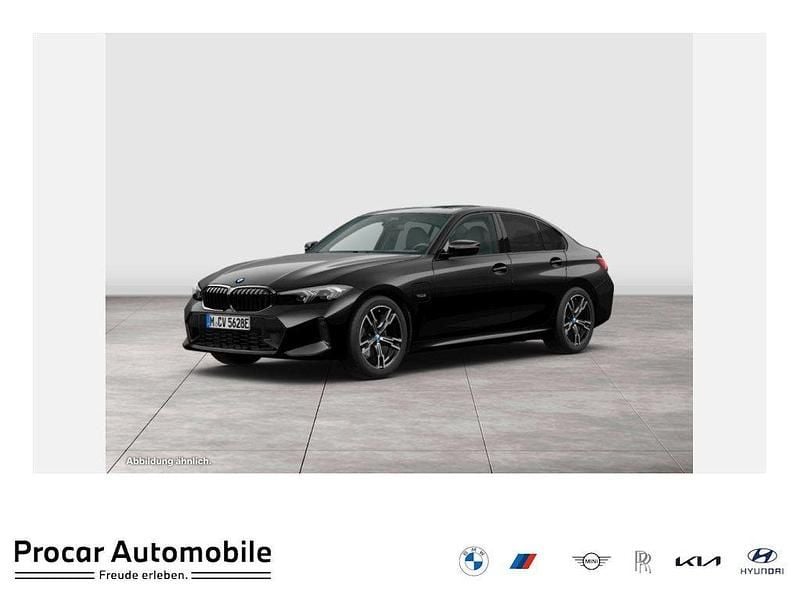 Schwarz Gebraucht 2022 BMW 320 M Sport Limousine | 32.890 € (Fairer Preis) - Bild 1/4