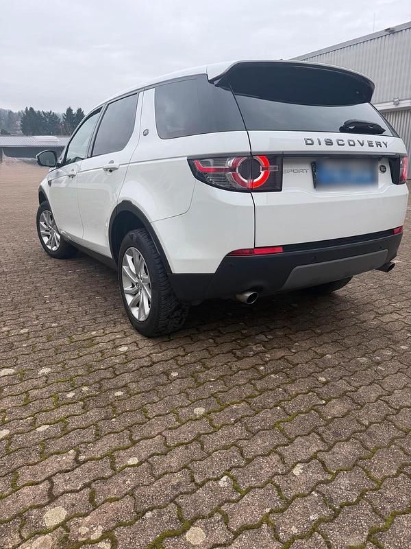 Gebraucht Land Rover Discovery Sport 150 PS (110 kW) 2017 Weiß SUV