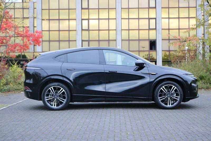 Second-hand XPENG G6 189 kW (258 CP) 2024 Negru SUV