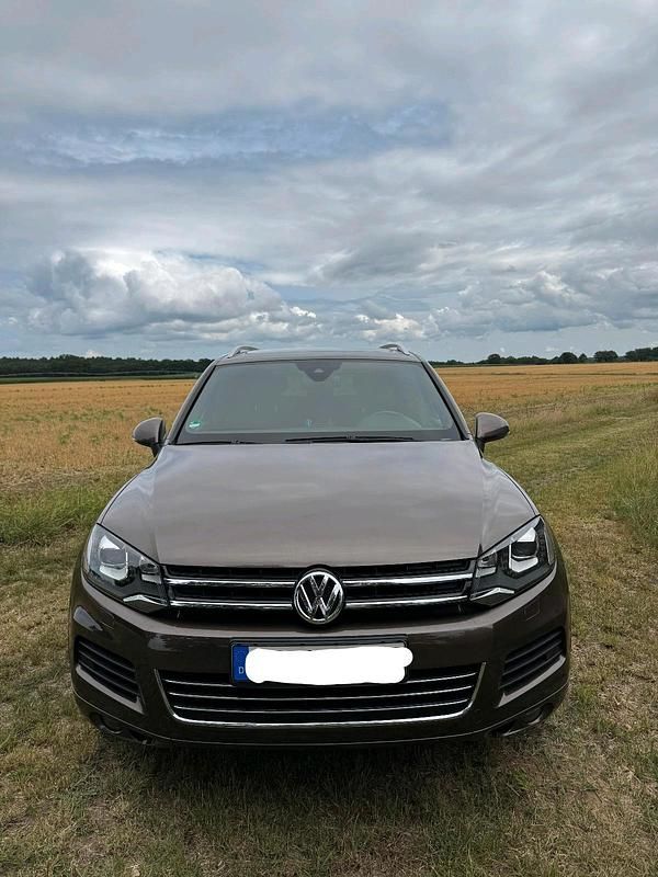 Gebraucht VW Touareg 240 PS (176 kW) 2014 Braun SUV
