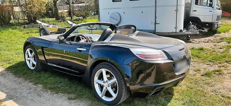 Gebraucht Opel GT 264 PS (194 kW) 2008 Schwarz Cabrio