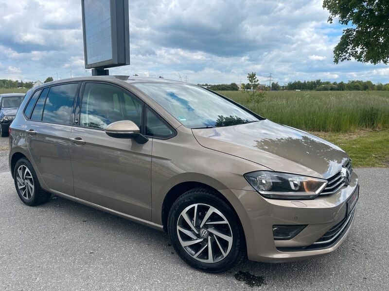 Gold Gebraucht 2017 VW Golf VII Sound Limousine | 10.200 € (Superpreis) - Bild 1/4