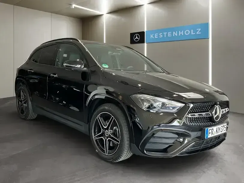 Gebraucht Mercedes GLA220 AMG 190 PS (139 kW) 2026 Schwarz SUV