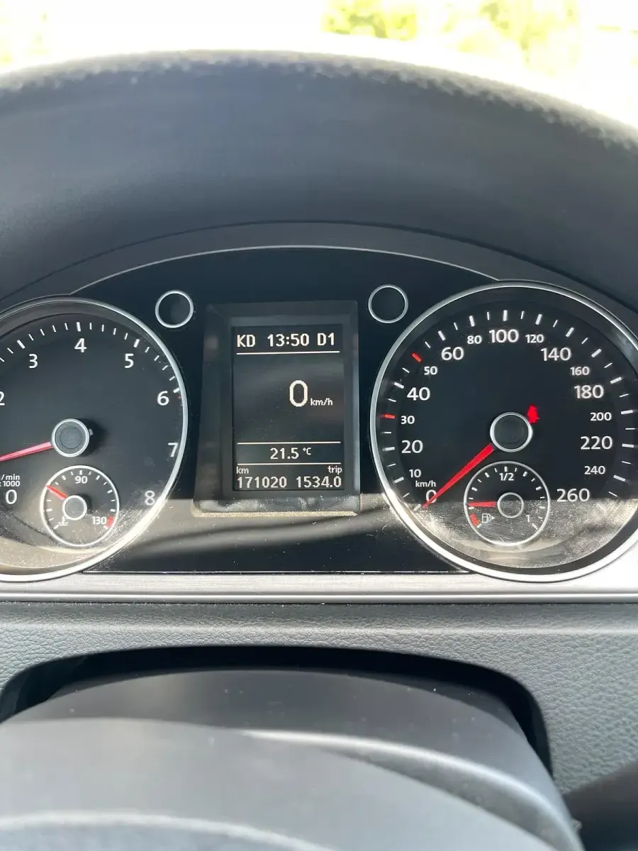 Gebraucht VW Passat Comfortline 160 PS (117 kW) 2013 Grau Kombi
