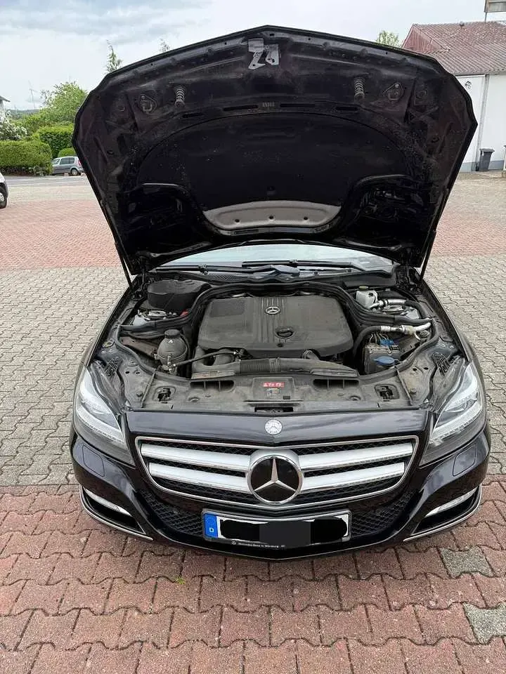 Gebraucht Mercedes CLS250 Shooting Brake 204 PS (150 kW) 2013 Schwarz Kombi