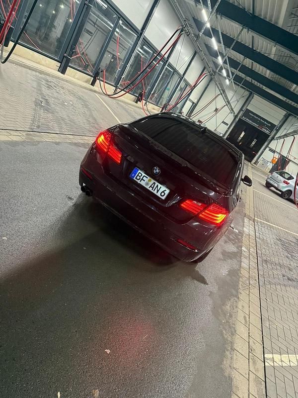 Gebraucht BMW 518 160 PS (117 kW) 2014 Schwarz Limousine