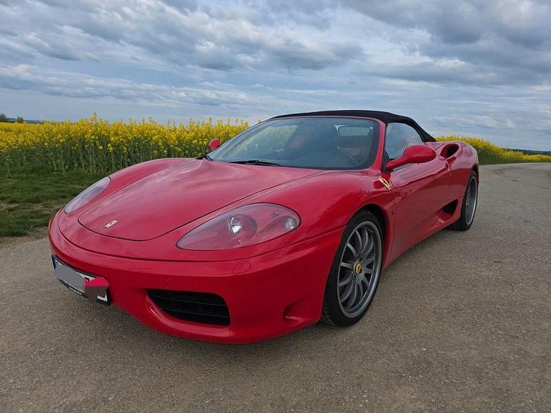 Second-hand Ferrari 360 400 CP (294 kW) 2003 Roșu Cabrio