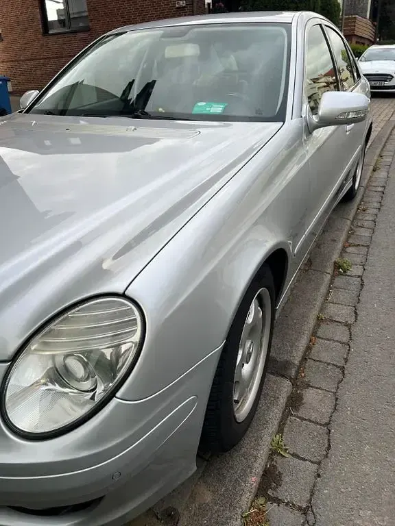 Gebraucht Mercedes 220 231 PS (169 kW) 2007 Silber Limousine