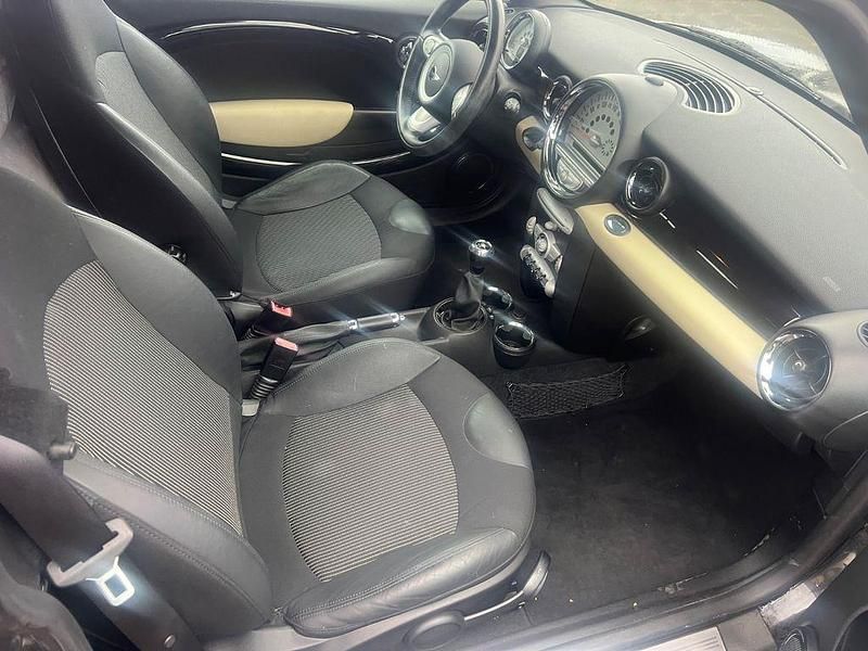 Gebraucht Mini Cooper 120 PS (88 kW) 2008 Schwarz Kleinwagen