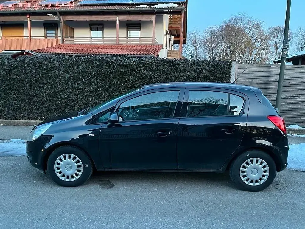 Gebraucht Opel Corsa 60 PS (44 kW) 2010 Schwarz Kleinwagen