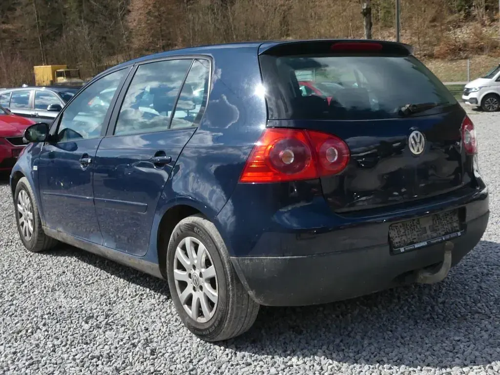 Gebraucht VW Golf IV Comfortline 105 PS (77 kW) 2005 Blau Limousine