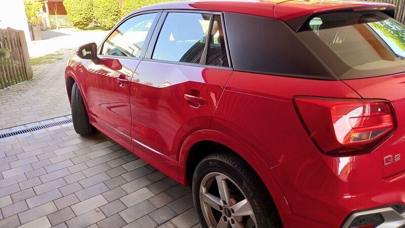 Gebraucht Audi Q2 S-Line 150 PS (110 kW) 2021 Rot SUV