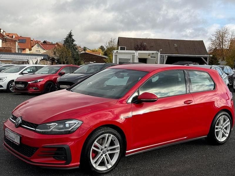 Gebraucht VW Golf GTD 184 PS (135 kW) 2018 Rot Limousine