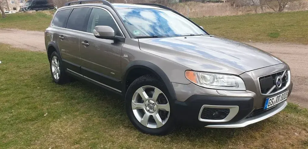 Gebraucht Volvo XC70 Summum 215 PS (158 kW) 2010 Braun Kombi