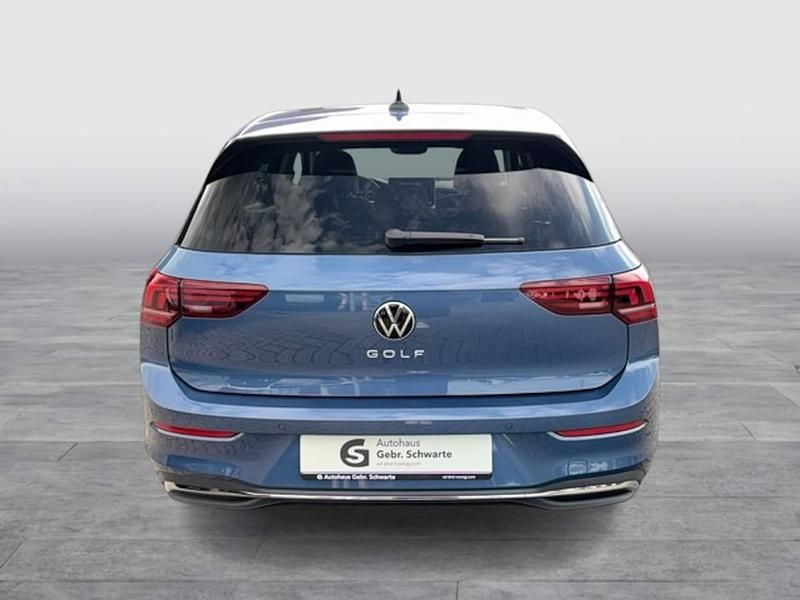 Gebraucht VW Golf VIII 150 PS (110 kW) 2025 Blau Limousine