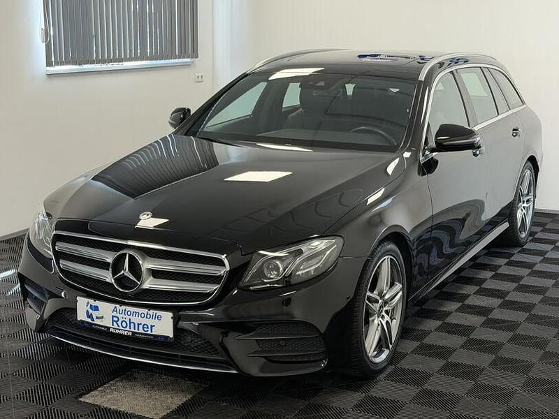 Gebraucht Mercedes E400 AMG line 333 PS (244 kW) 2017 Schwarz Kombi