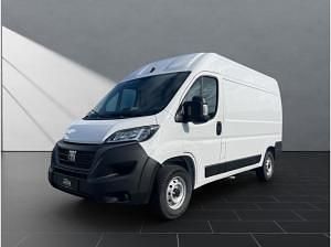 Gebraucht Fiat Ducato 140 PS (102 kW) 2023 Weiß (colore esterno (weiss (pastell))) Van