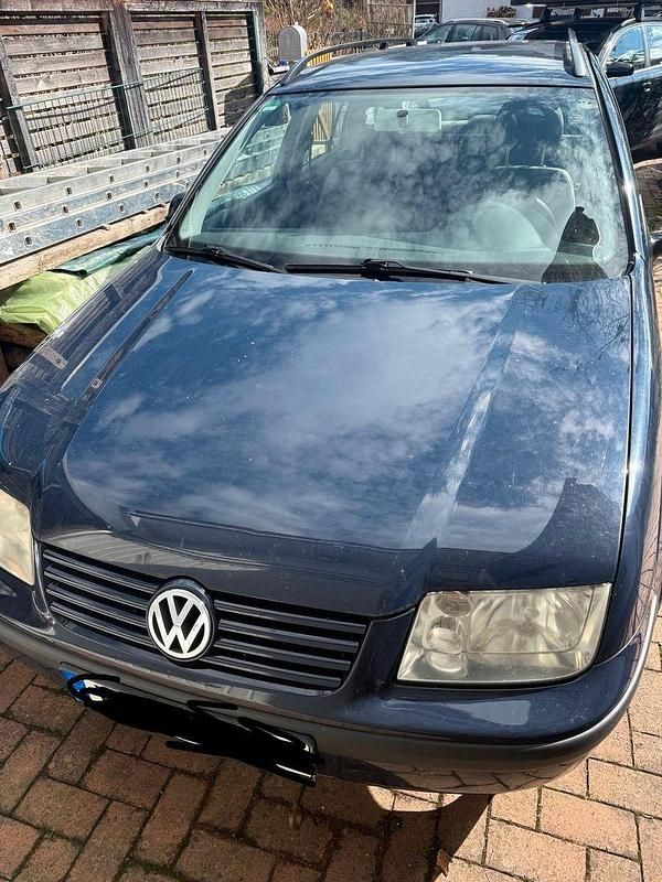Gebraucht VW Bora Basis 116 PS (85 kW) 2002 Blau Kombi