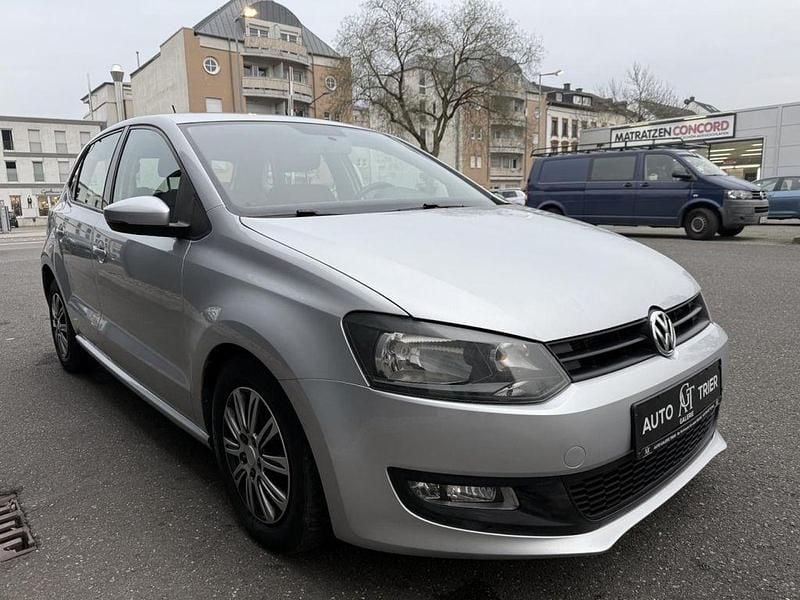 Gebraucht VW Polo 90 PS (66 kW) 2009 Silber Limousine