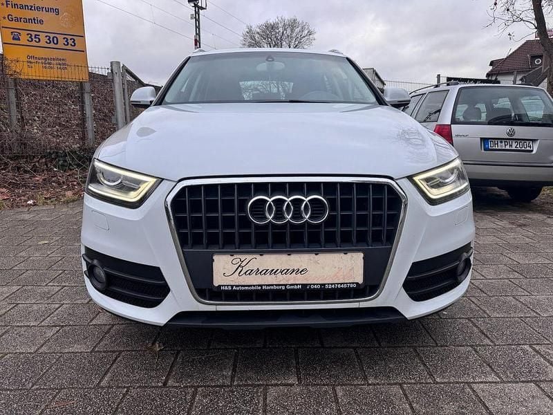 Gebraucht Audi Q3 Sport 140 PS (102 kW) 2011 Gletscherweiss metallic SUV