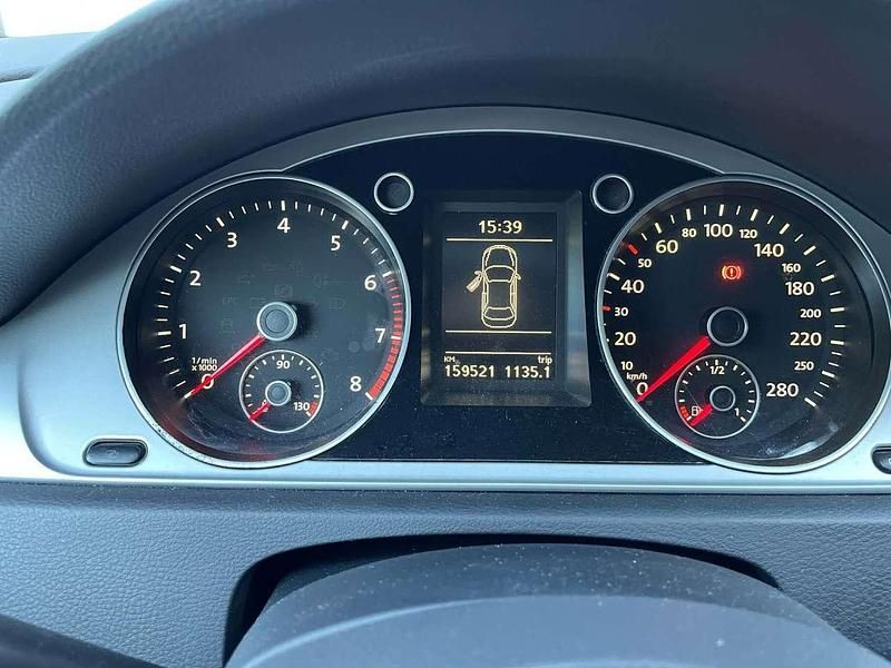 Gebraucht VW Passat 160 PS (117 kW) 2011 Coupé