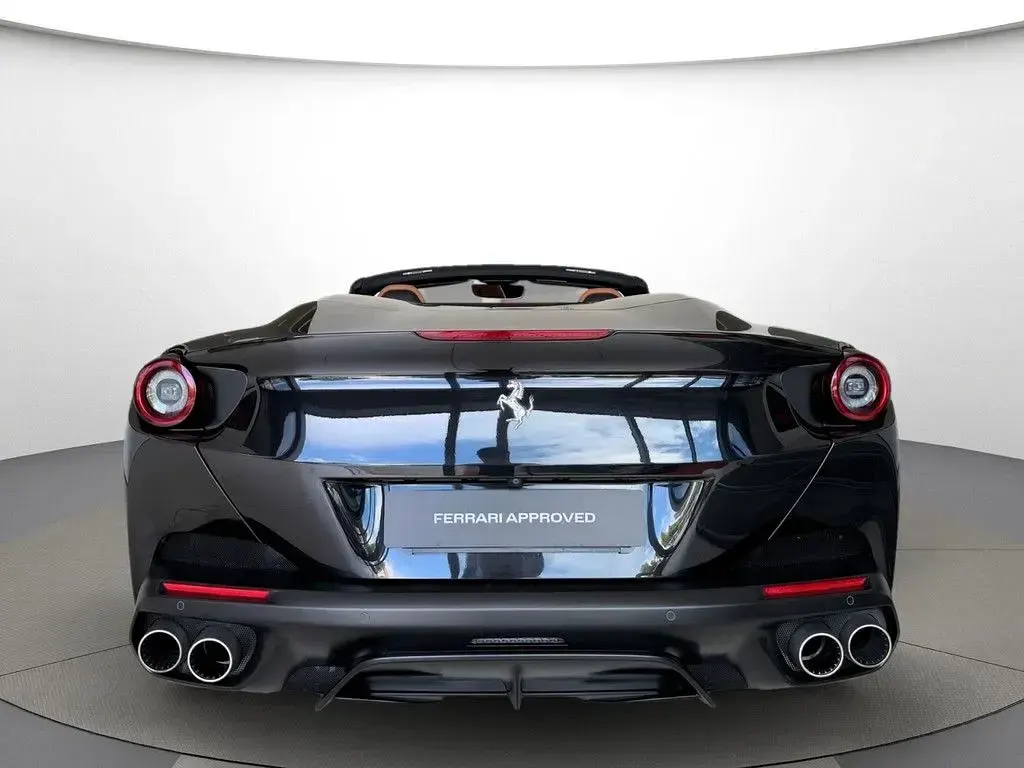 Gebraucht Ferrari Portofino 600 PS (441 kW) 2019 Schwarz Cabrio