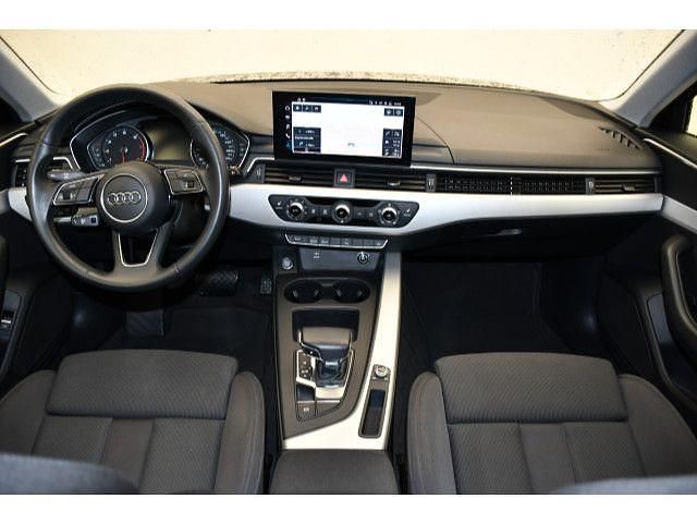 Gebraucht Audi A4 Advanced 190 PS (139 kW) 2019 Grau Kombi