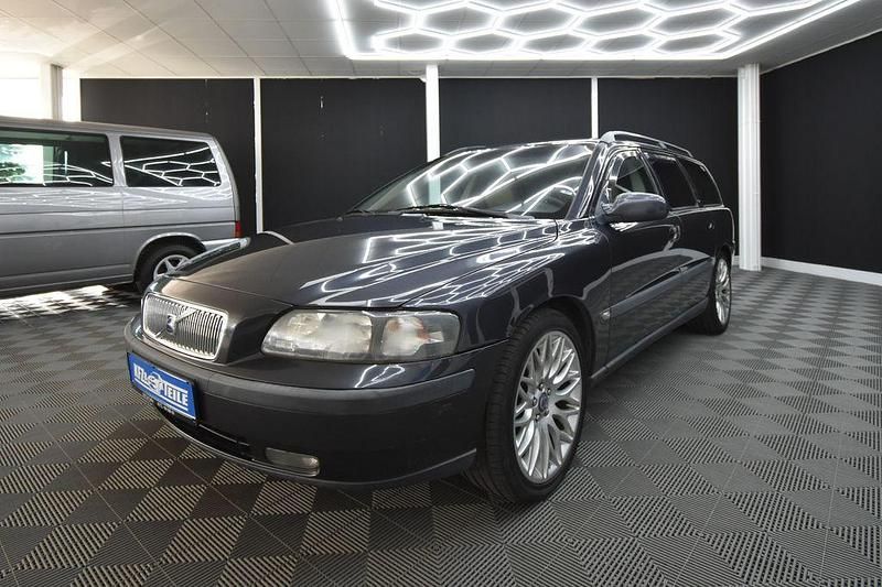 Gebraucht Volvo V70 140 PS (102 kW) 2000 Grau Kombi