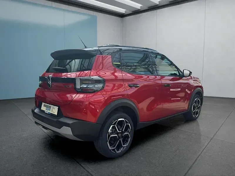 Używany Citroën e-C3 83 kW (113 KM) 2025 Czerwony Hatchback