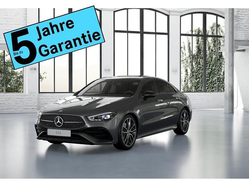 Metalliclack mountaingrau Gebraucht 2025 Mercedes CLA200 AMG Coupé | 46.390 € - Bild 1/4