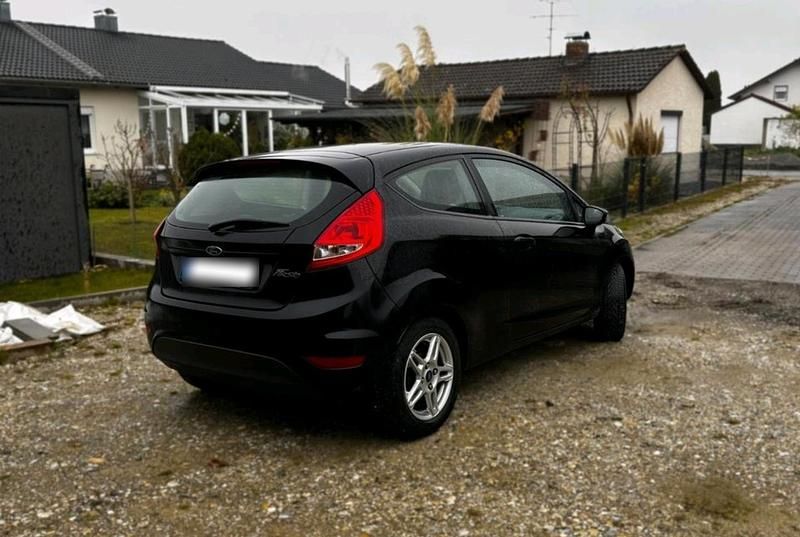 Gebraucht Ford Fiesta 82 PS (60 kW) 2008 Schwarz Kleinwagen