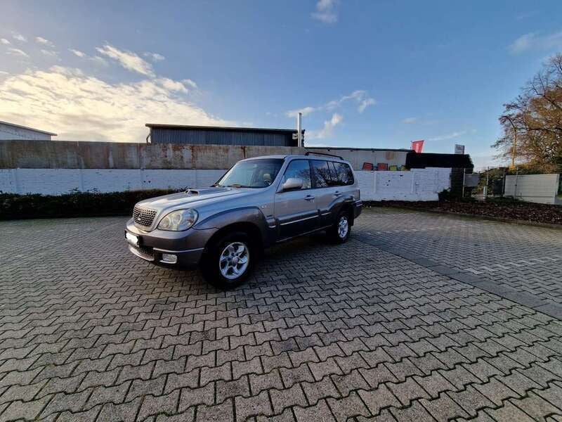 Silber Gebraucht 2006 Hyundai Terracan GLS SUV | 4.750 € (Guter Preis) - Bild 1/4