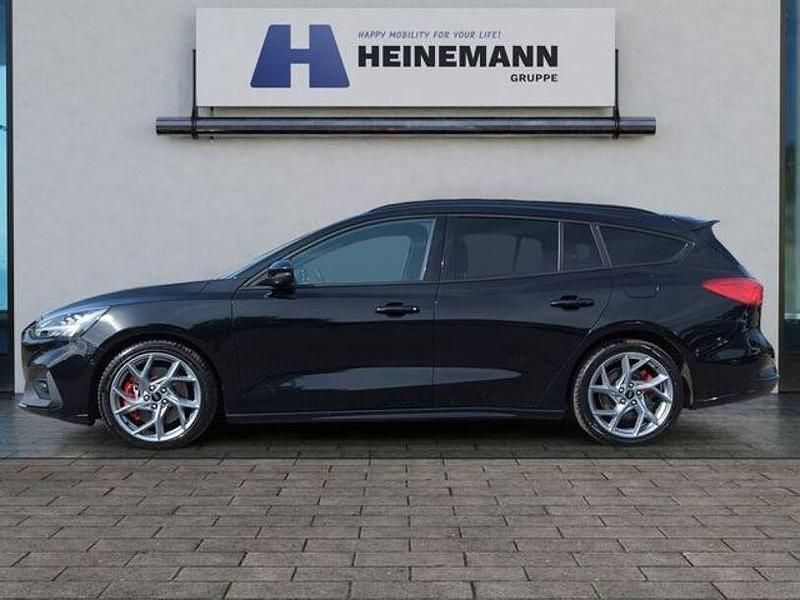 Gebraucht Ford Focus ST 280 PS (205 kW) 2021 Schwarz Limousine