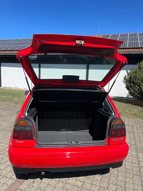 Gebraucht VW Golf III 60 PS (44 kW) 1997 Rot Kombi