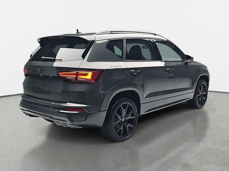 Neu Cupra Ateca 150 PS (110 kW) 2026 Dark forest grün metallic SUV