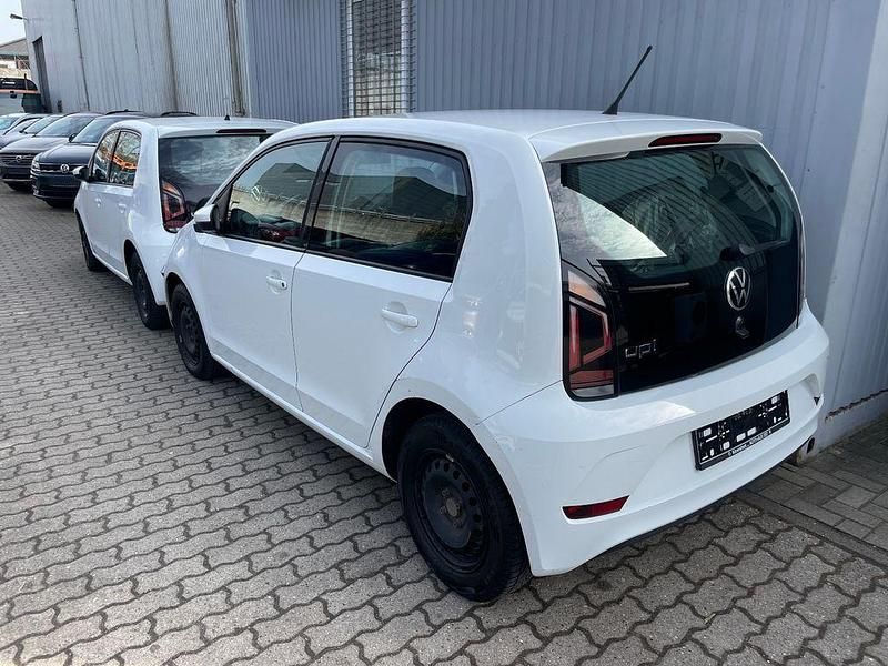 Gebraucht VW up! 65 PS (47 kW) 2020 Weiß Kleinwagen