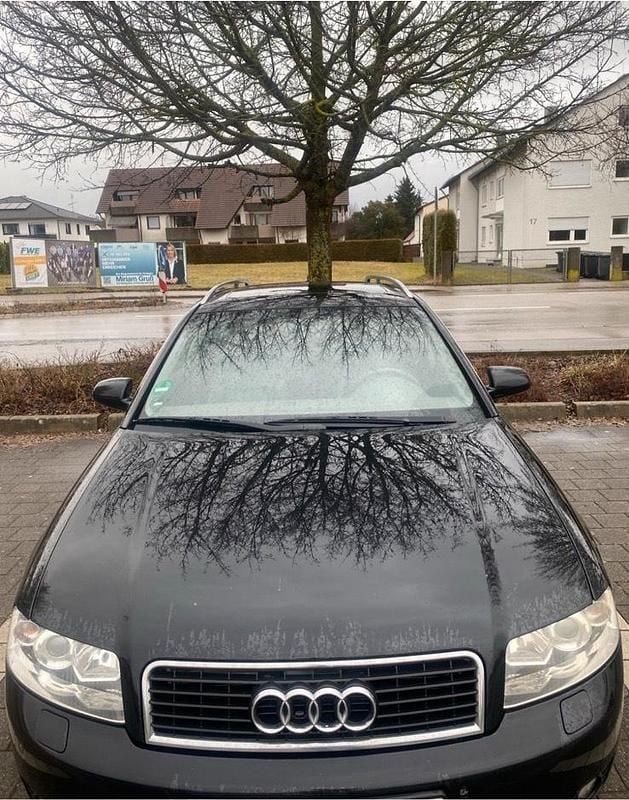 Gebraucht Audi A4 163 PS (119 kW) 2002 Schwarz Kombi