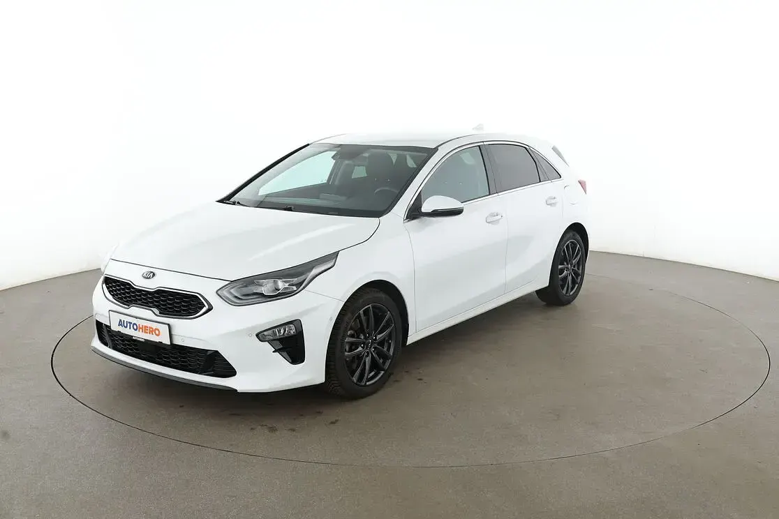 Gebraucht Kia Ceed Spirit 140 PS (102 kW) 2021 Kleinwagen