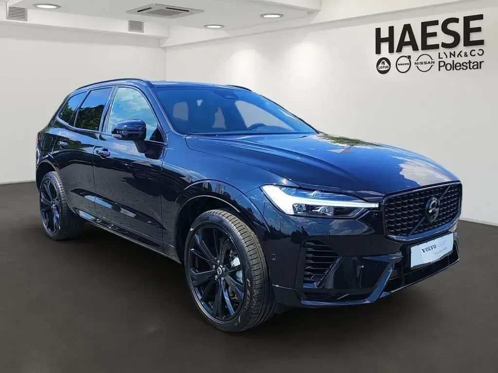 Gebraucht Volvo XC60 Plus 398 PS (292 kW) 2025 Onyx black / metallic SUV