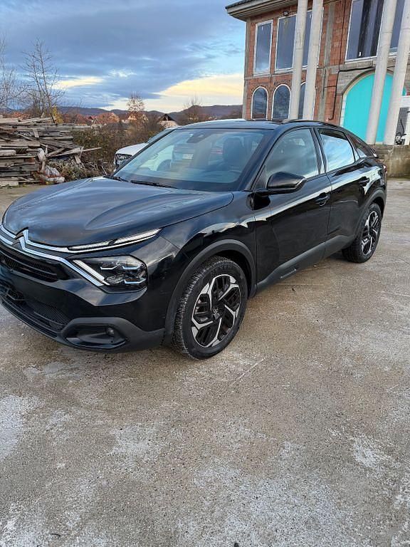 Gebraucht Citroën C4 Feel 110 PS (80 kW) 2022 Schwarz Limousine