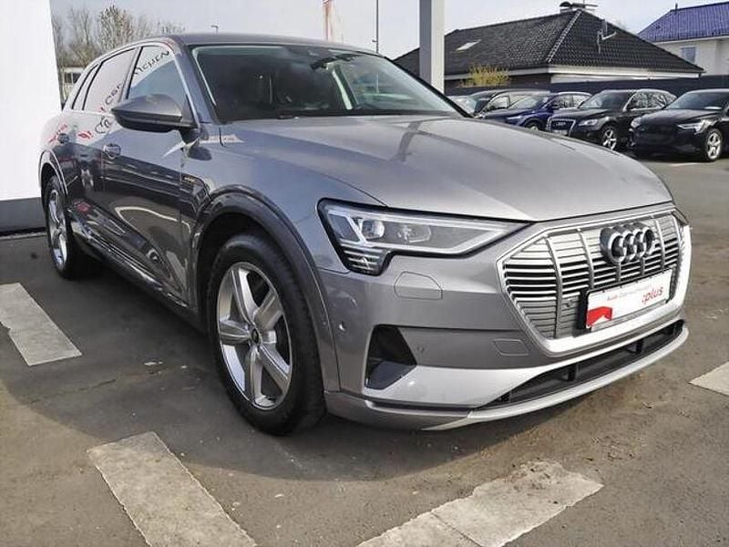 Gebraucht Audi e-tron Ambiente 230 kW (313 PS) 2022 Taifungrau metallic SUV