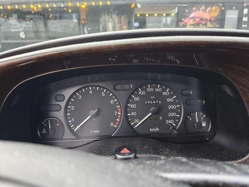 Gebraucht Ford Mondeo Ghia 116 PS (85 kW) 1999 Limousine