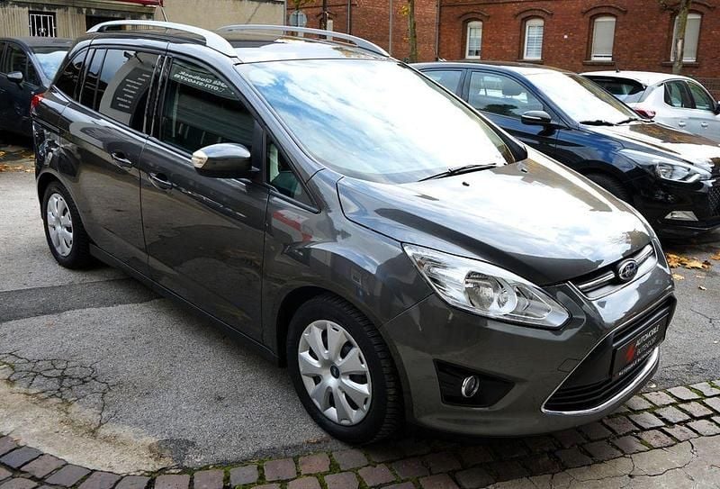 Gebraucht Ford Grand C-Max 125 PS (91 kW) 2015 Grau Van / Kleinbus