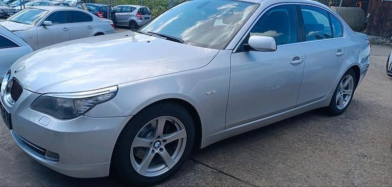 Silber Gebraucht 2007 BMW 523 Limousine | 5.500 € (Guter Preis) - Bild 1/4